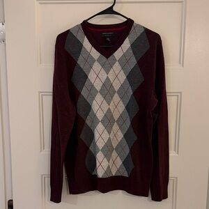 Banana Republic Burgundy and Gray Argyle V-Neck Sweater